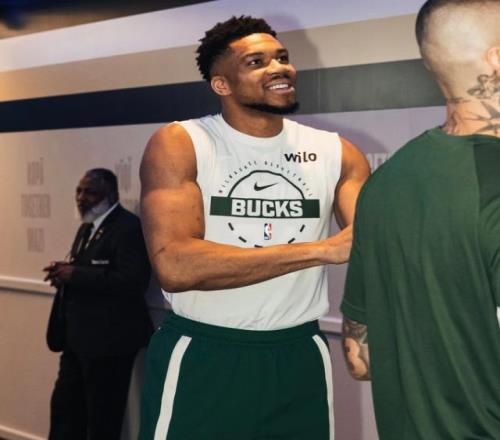 拜仁双星闪,凯恩梅开二,完胜勒沃库,沙巴体育,沙巴体育平台,体育博彩,体育投注,沙巴赛事投注